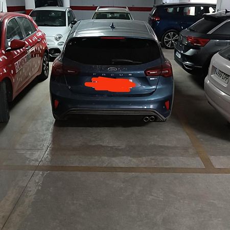 Sherryflat Neira - Parking Jerez de la Frontera Esterno foto